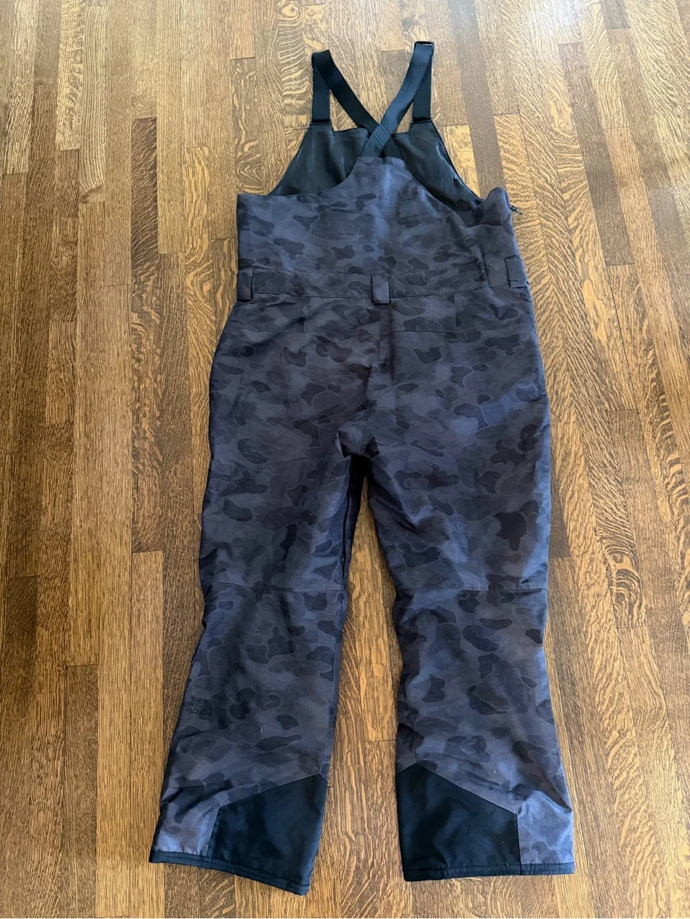 The North Face Freedom Bib Men’s XXL Tonal Duck Camo Waterproof Ski Snow